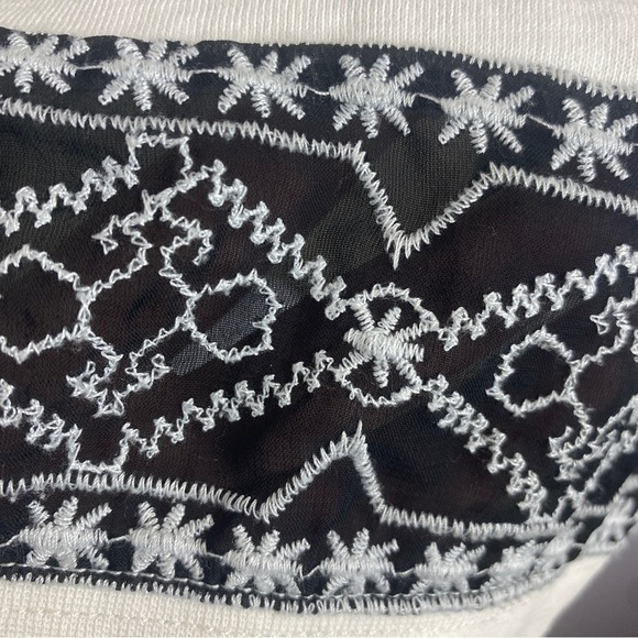 SCOTCH & Soda White Black Embroidered Sheer Detail Sweater Small - Picture 7 of 16